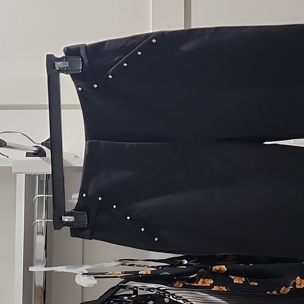 White House Black Market pants size 2